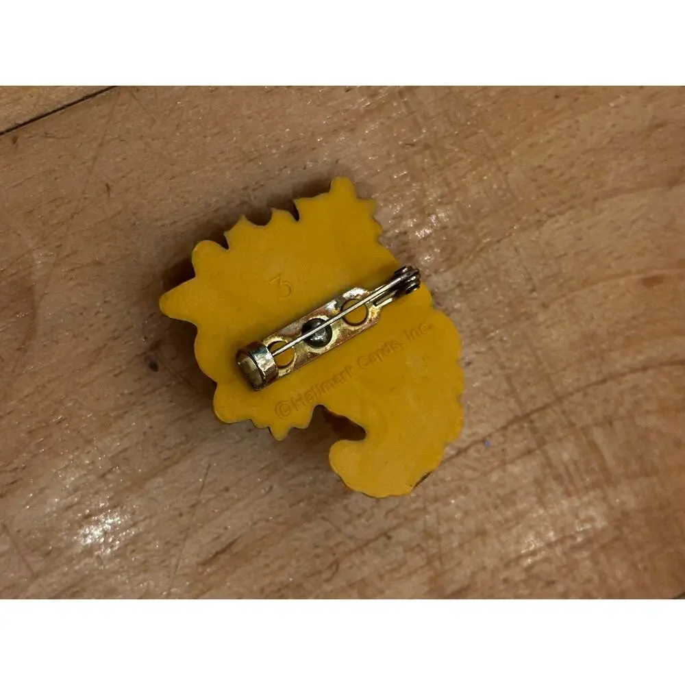 Vintage Thanksgiving Cornucopia 80s Hallmark Pin